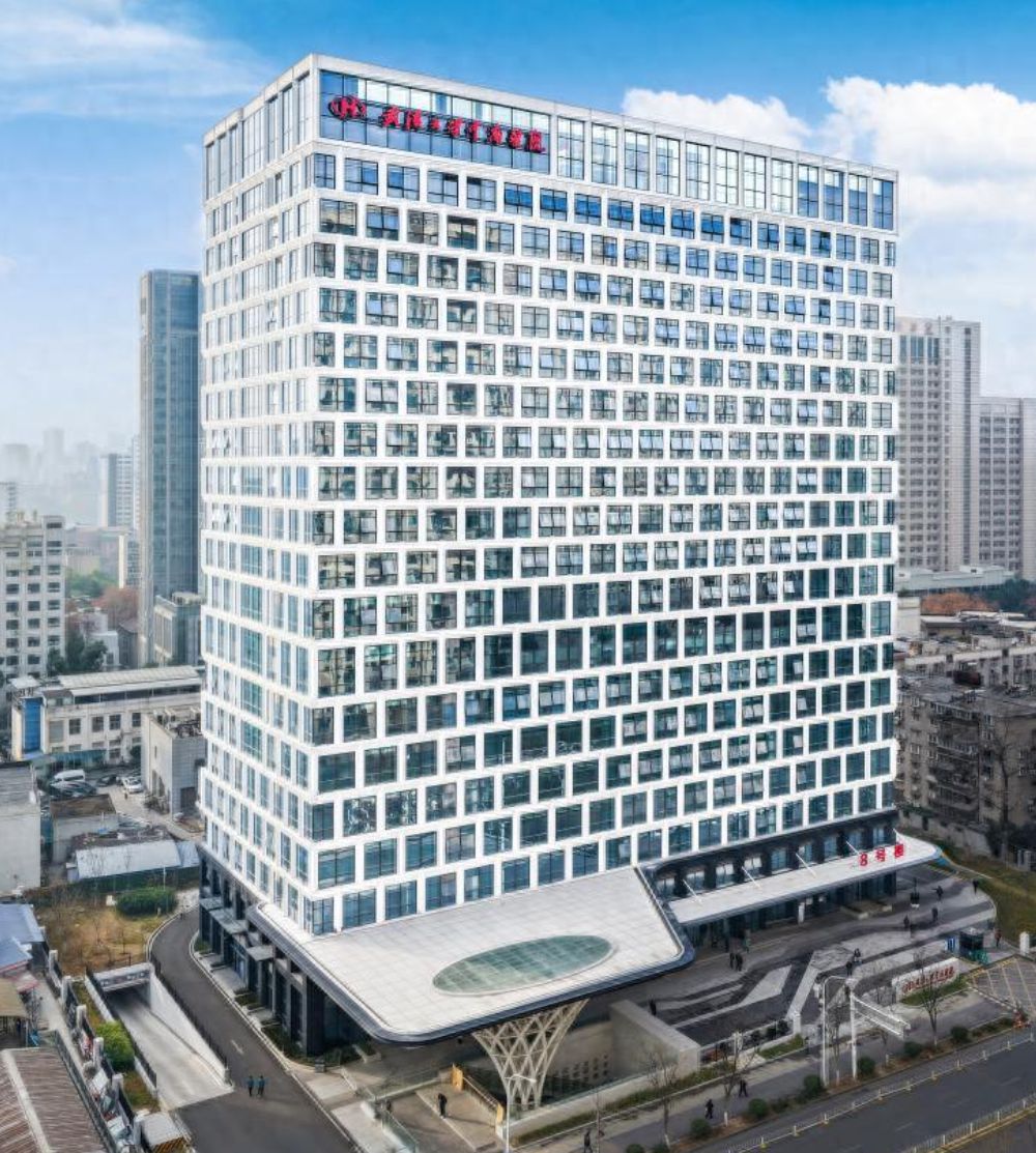 中南医院新大楼.jpg